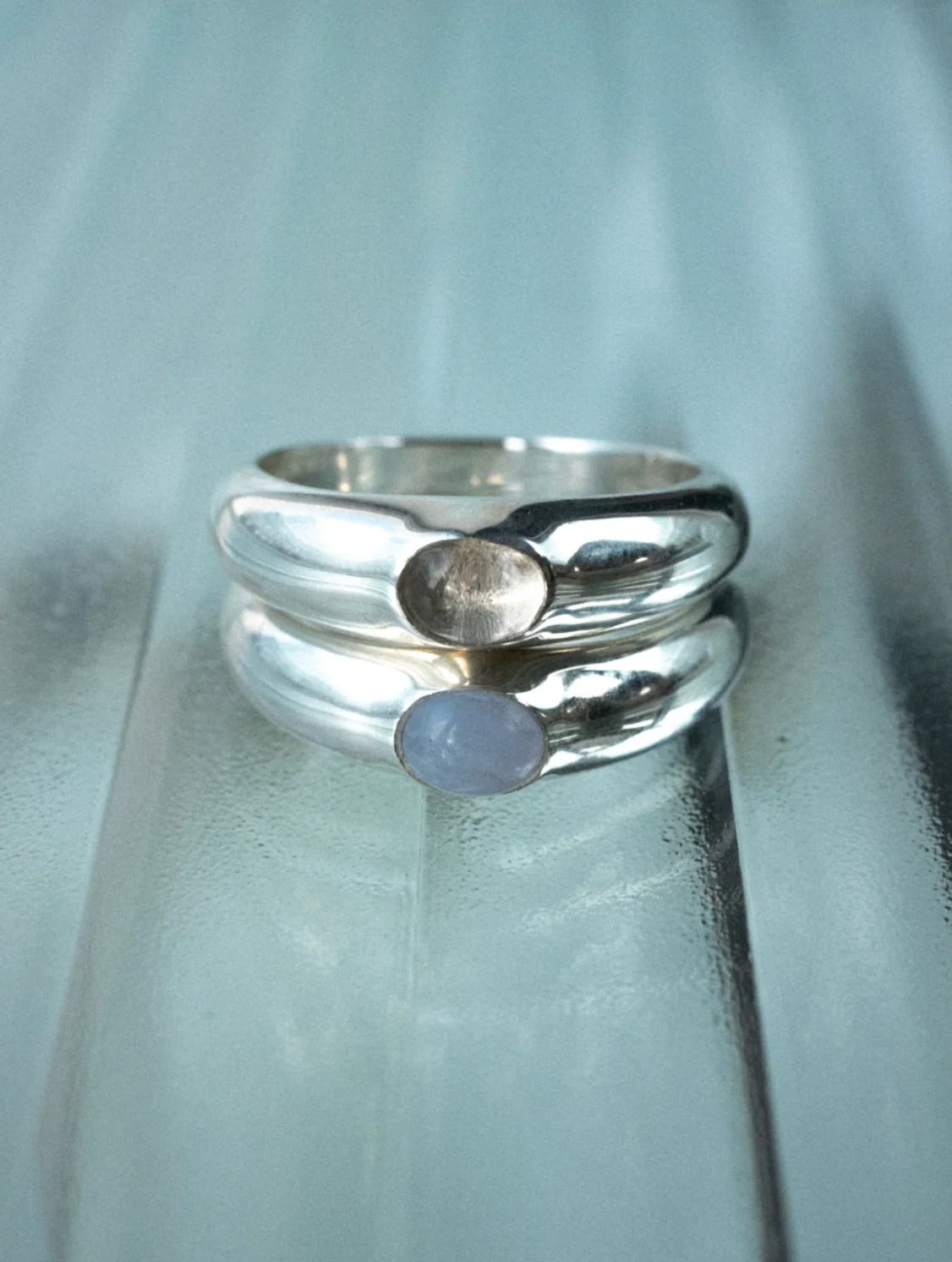 Fingerring • Horizon Signet • Sølv & Lyseblå Agat - Image 3