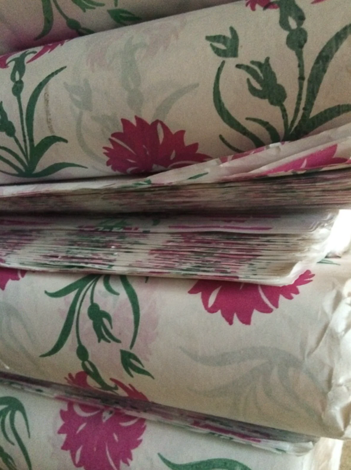 Gavepapir • Pink Blomst • 3 ark • Sendes ikke - Image 2