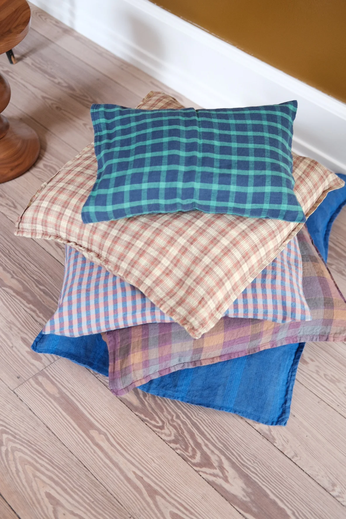 Pudevår • Hør • 50x50 cm • Tartan Sienne Vert - Image 3