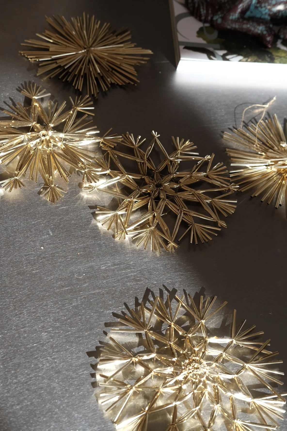 Julepynt • Dekoration • Strå • Guld • 15 cm - Image 4