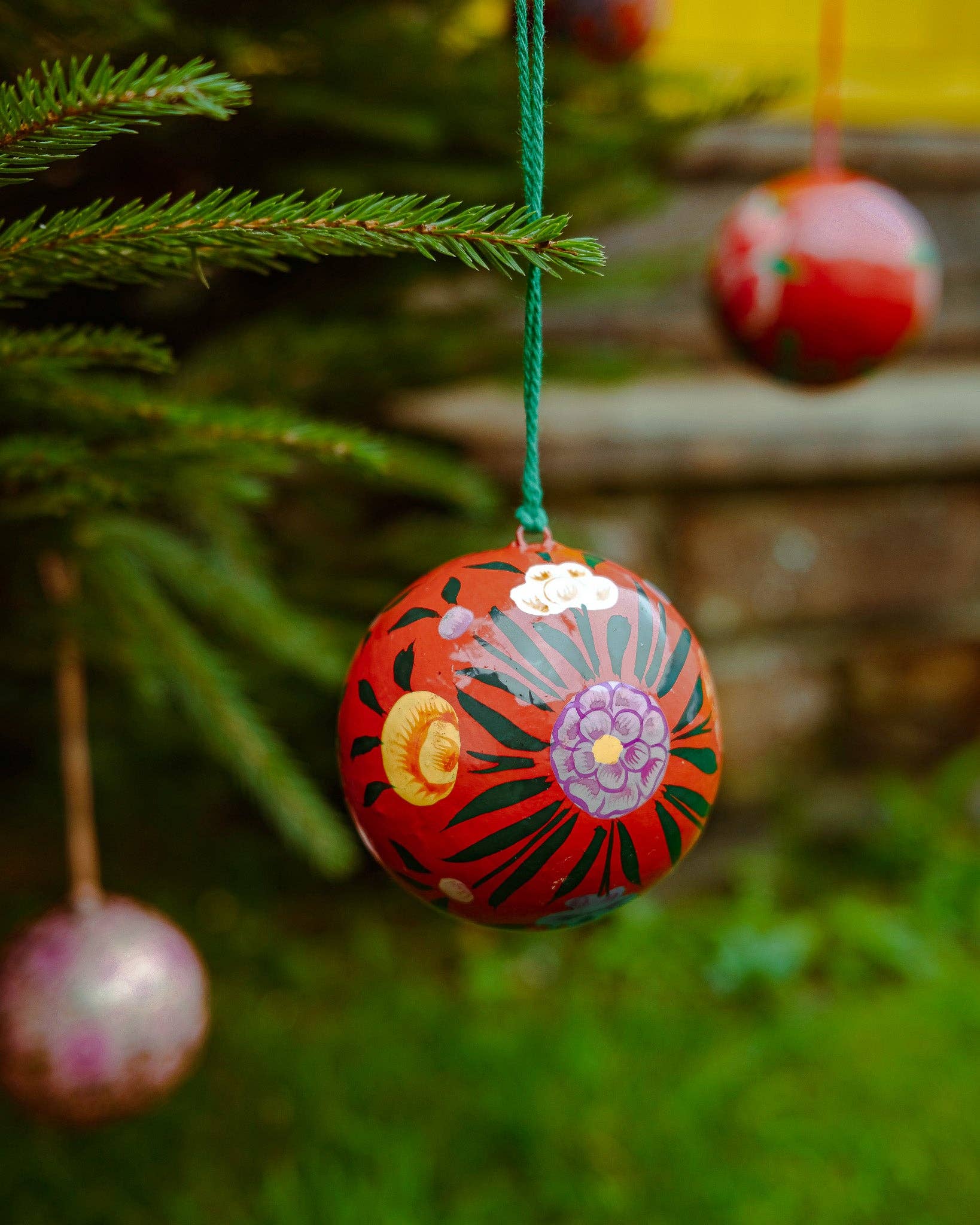 Julepynt • Dekoration • Rød papmache