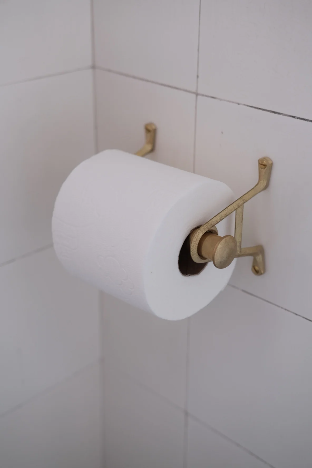 Messing Toiletrulleholder • Håndlavet i Japan